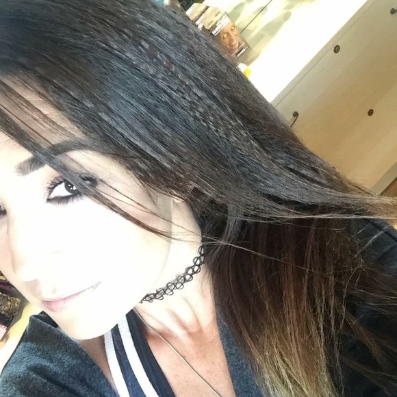 Meet your Posher, Shannon - Picture 1 of 1